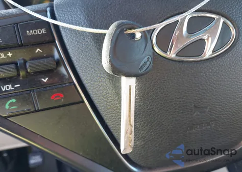 2017 Hyundai Sonata from USA, damaged, VIN 5NPE24AF1HH509507